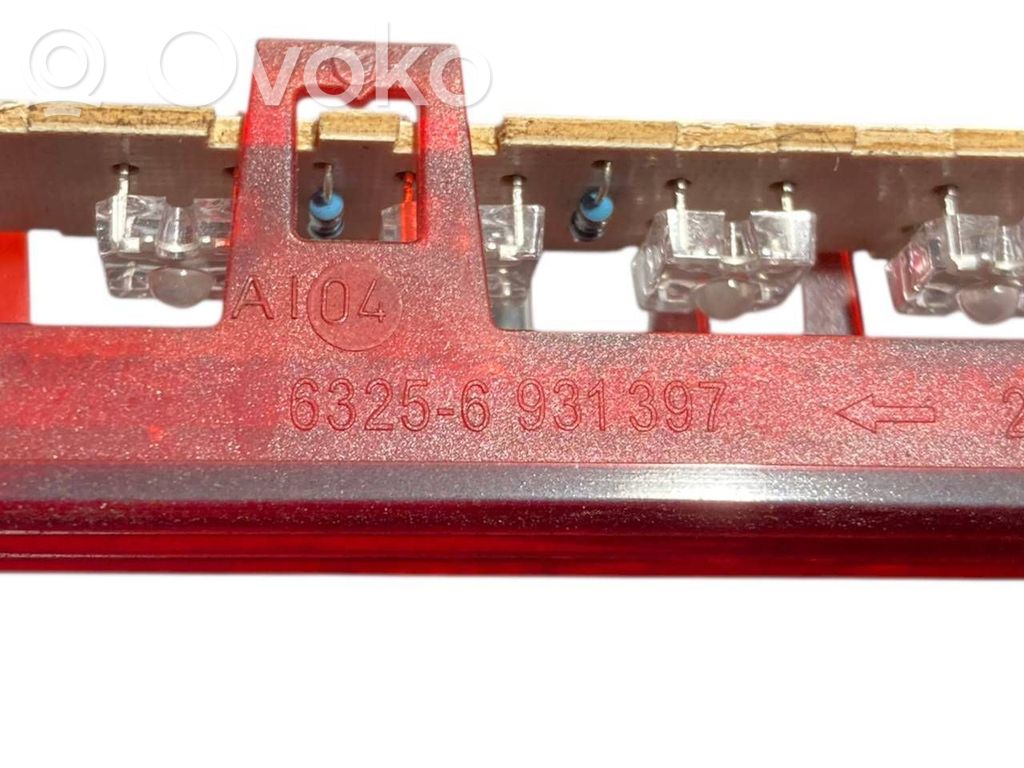 Papildu bremžu signāla lukturis