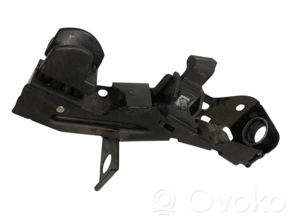 Roof lock