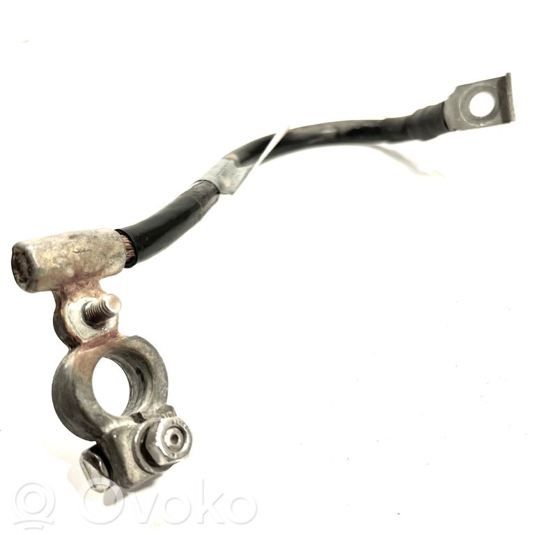 Mīnusa vads (akumulatora)