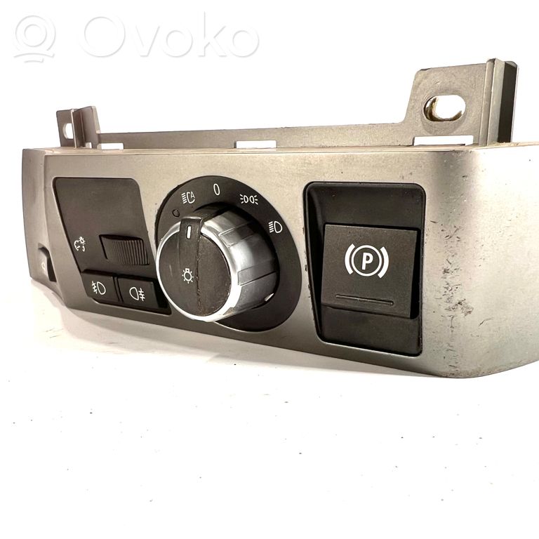 Headlight switch