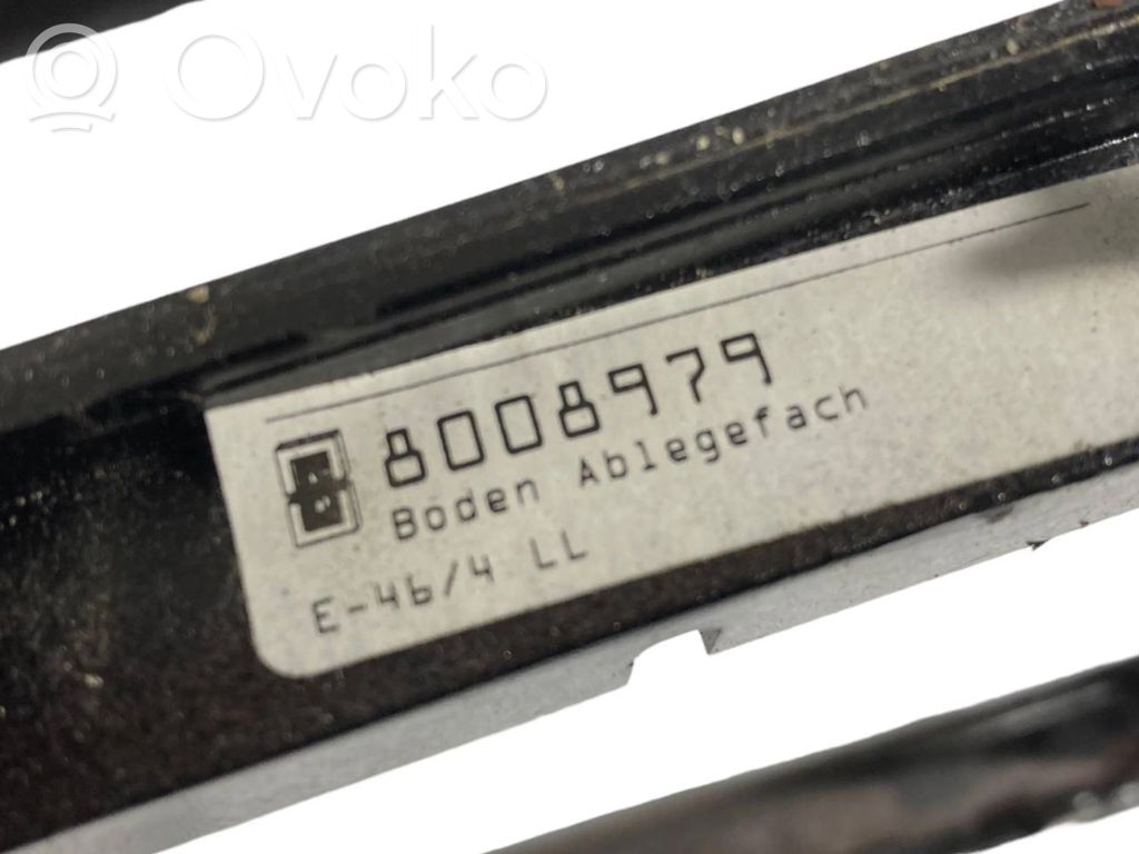 Salona dekoratīvās apdares komplekts