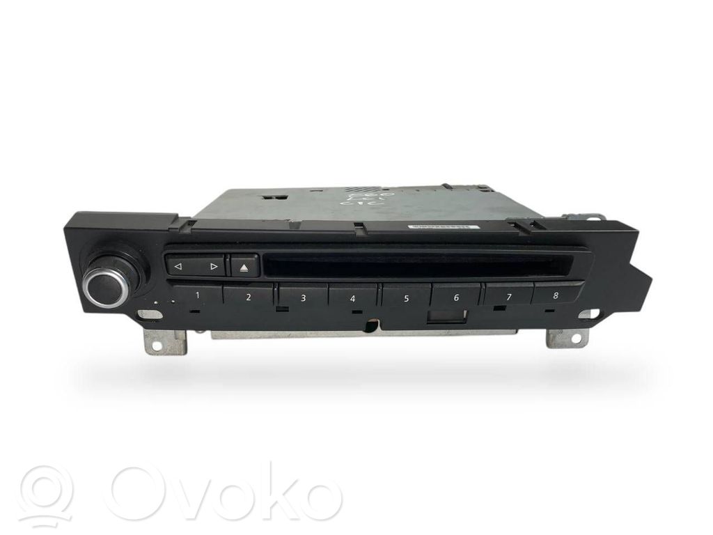 Radio / CD/DVD player / navigation