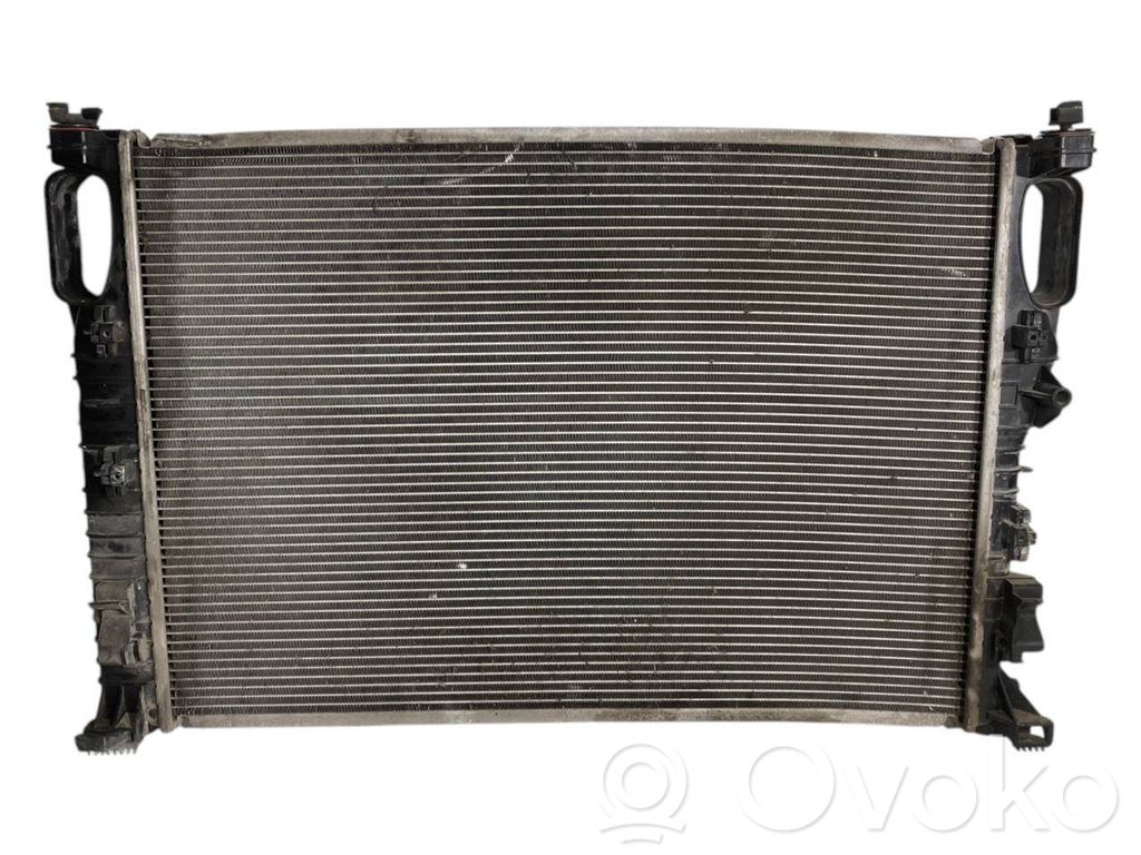 Dzesēšanas šķidruma radiators