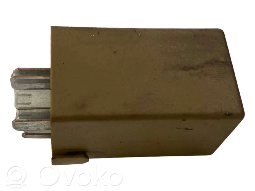 Window wiper relay