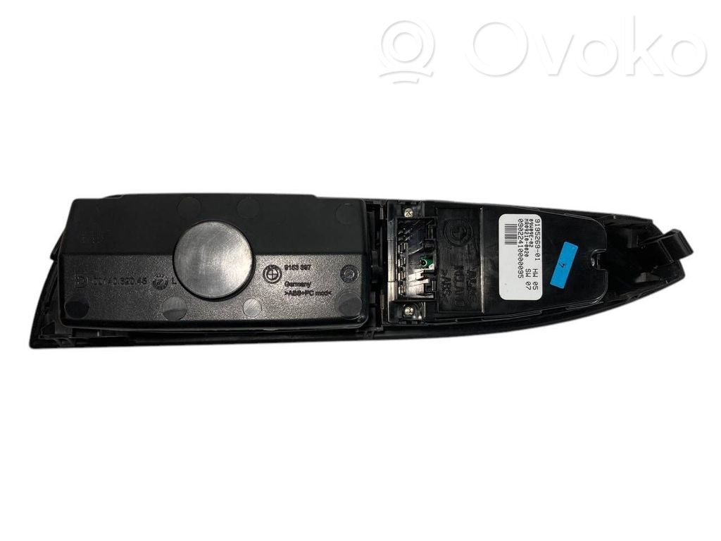 Power window switch