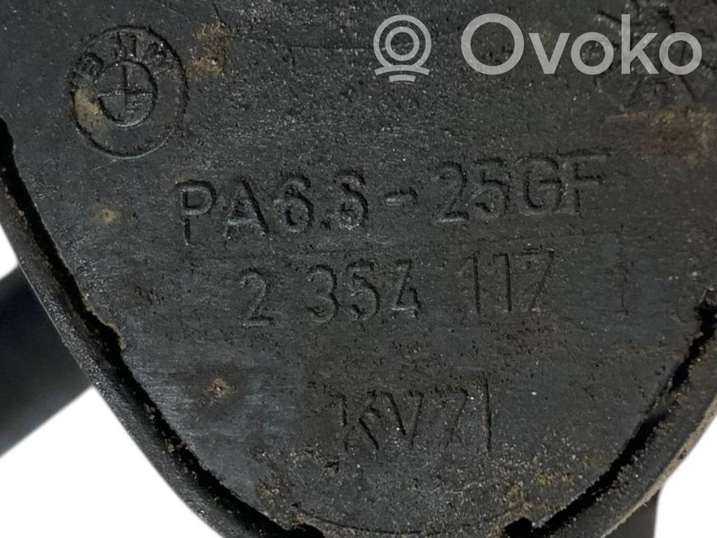 Degvielas caurulīte (-es)