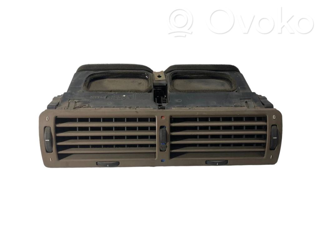 Centrālais gaisa ventilācijas režģis