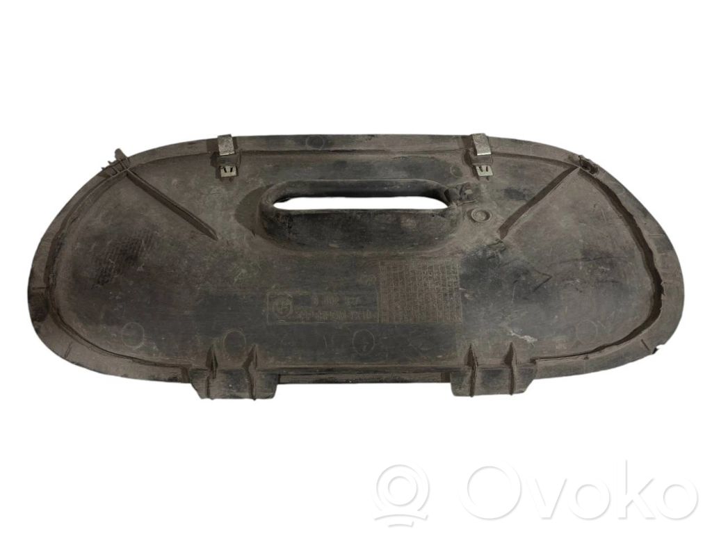Āķa dekoratīvais vāks (bamperī)