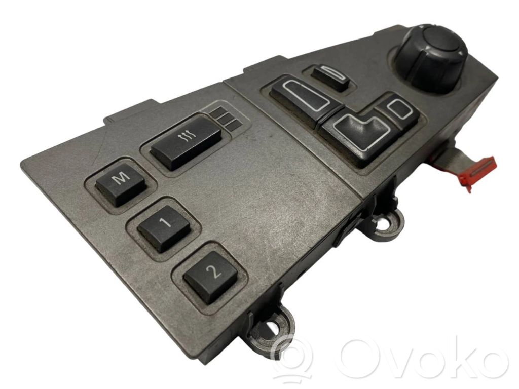 Seat adjustment switch(es)