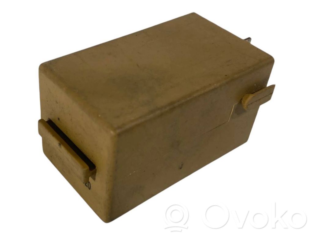 Window wiper relay