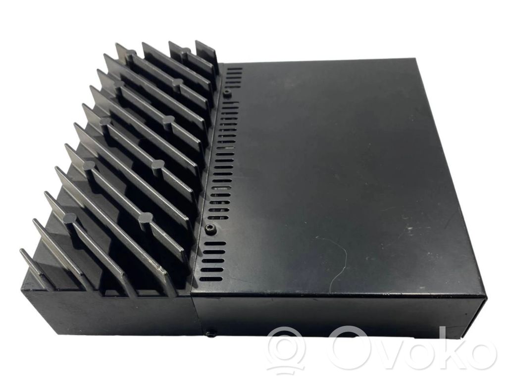 Sound amplifier