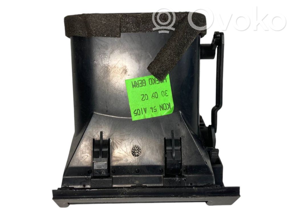 Боковая решетка воздухозаборника