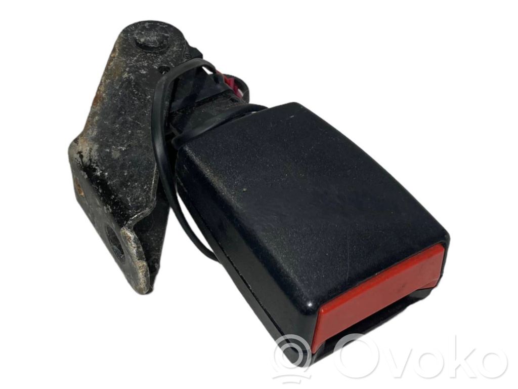 Rear belt buckle