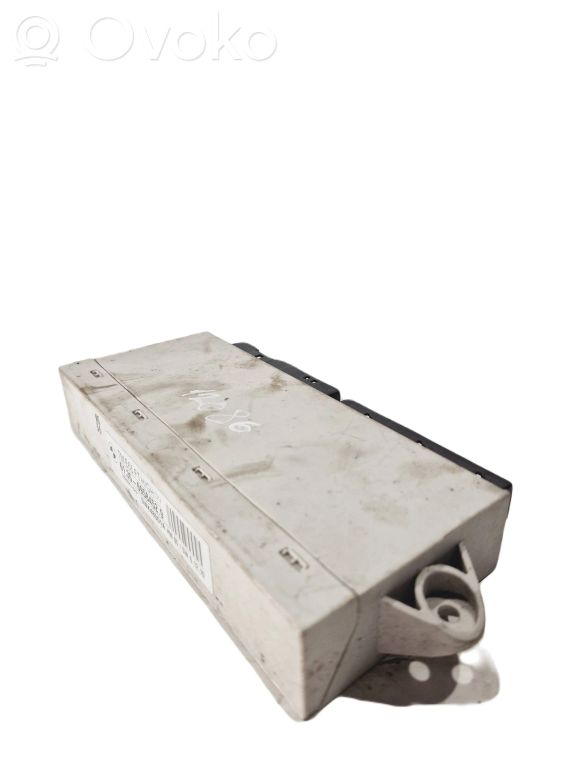 Durvju vadības bloks