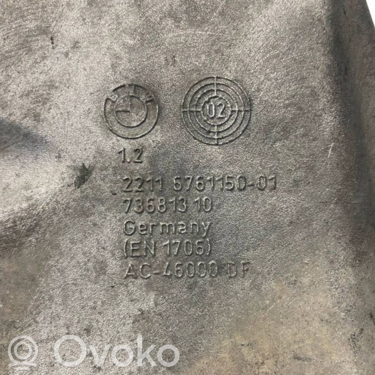 Dzinēja nostiprināšanas stiprinājums-kronšteins