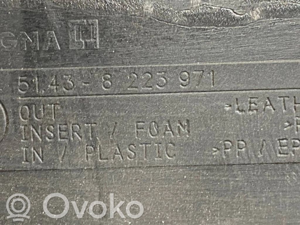 Priekšējo durvju apdare