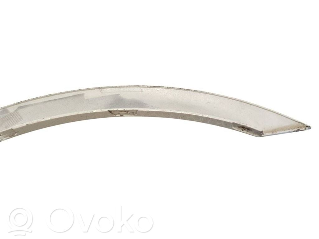 Front arch trim