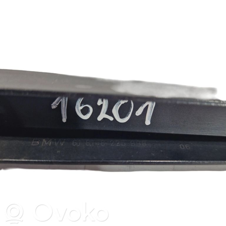 Windshield wiper arm