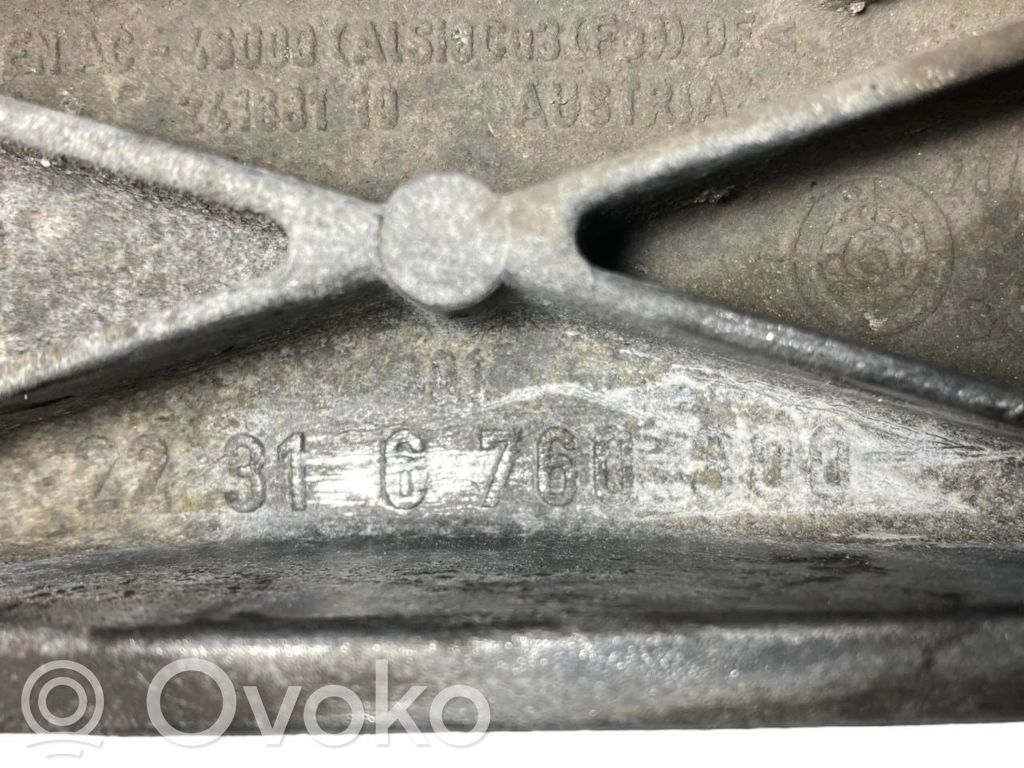 Кронштейн крепления трансмиссии