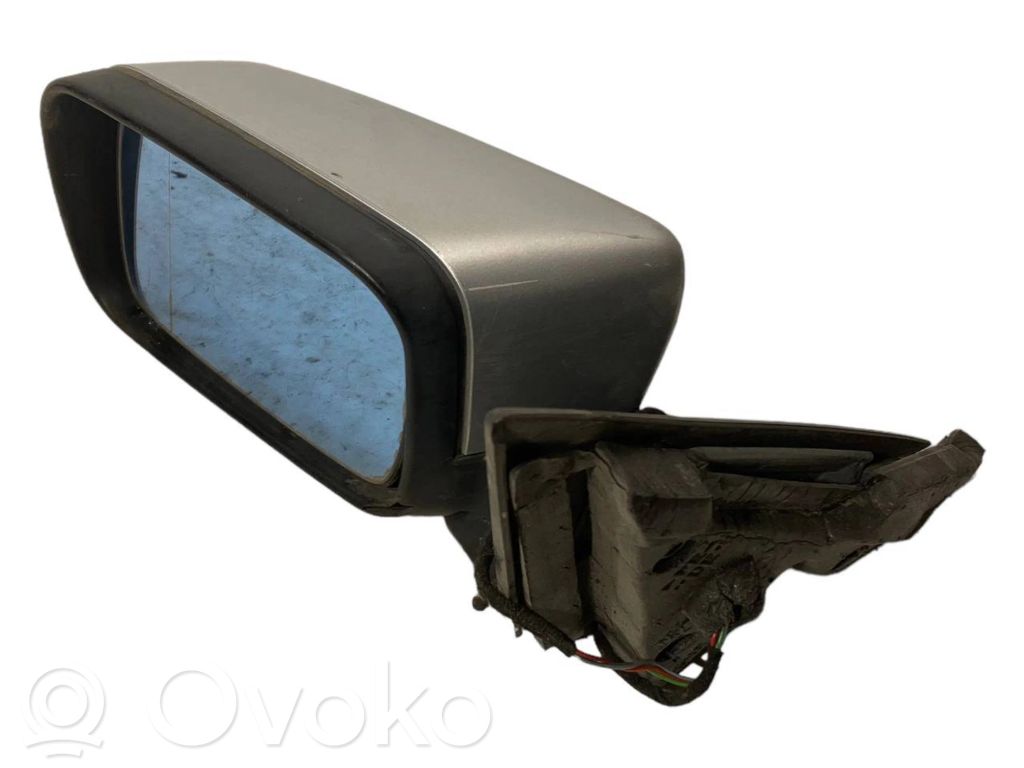 Spogulis (elektriski vadāms)