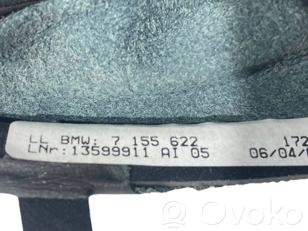 Rokas bremzes dekoratīvā apdare