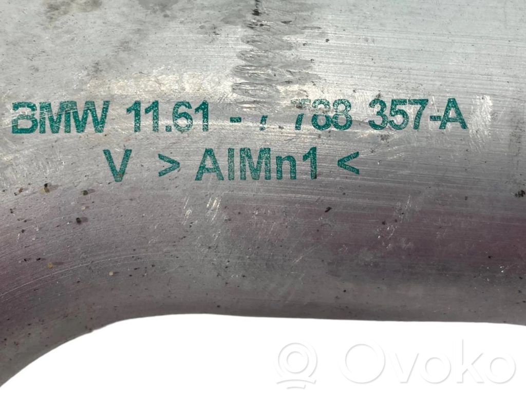 Interkūlera šļūtene (-es) / caurule (-es)