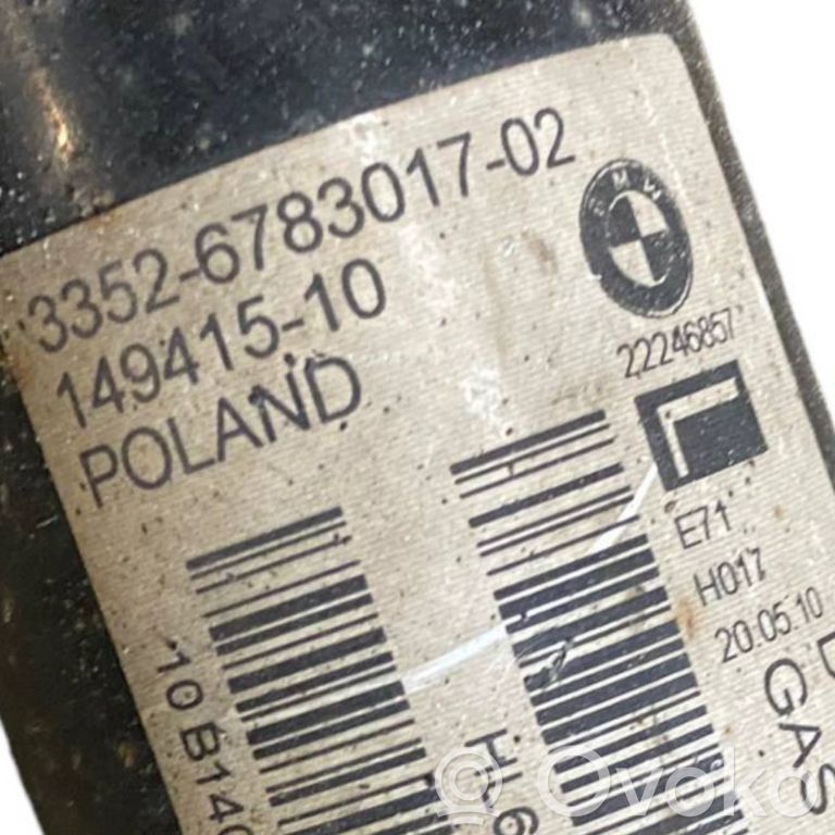 Aizmugurē amortizators