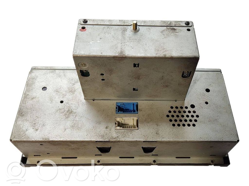 Radio / CD/DVD player / navigation