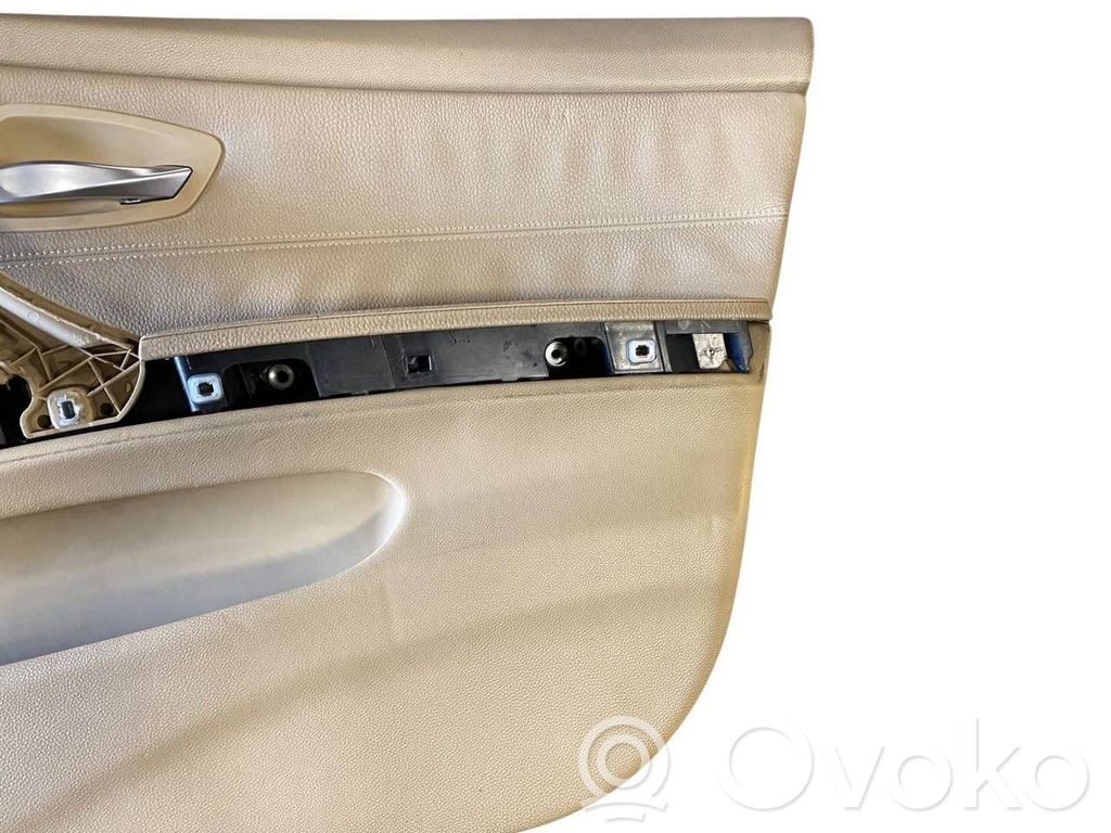 Salona daļu komplekts