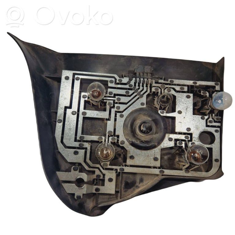 Rear lamp cover holder