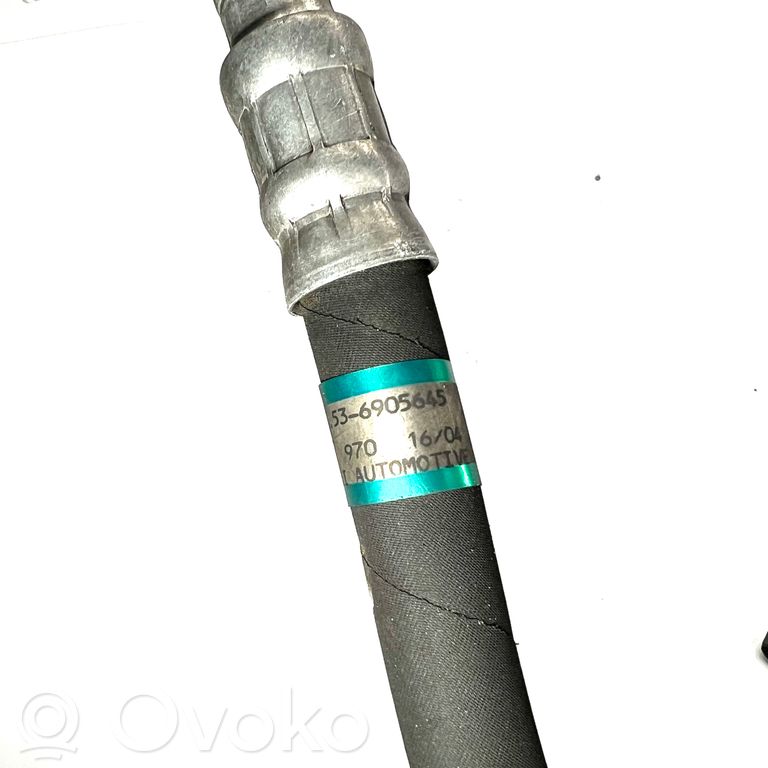 Air conditioner pipe(s) / hose(s)