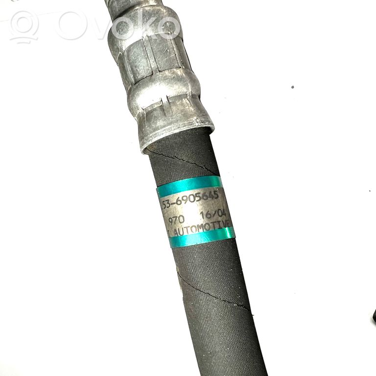 Air conditioner pipe(s) / hose(s)