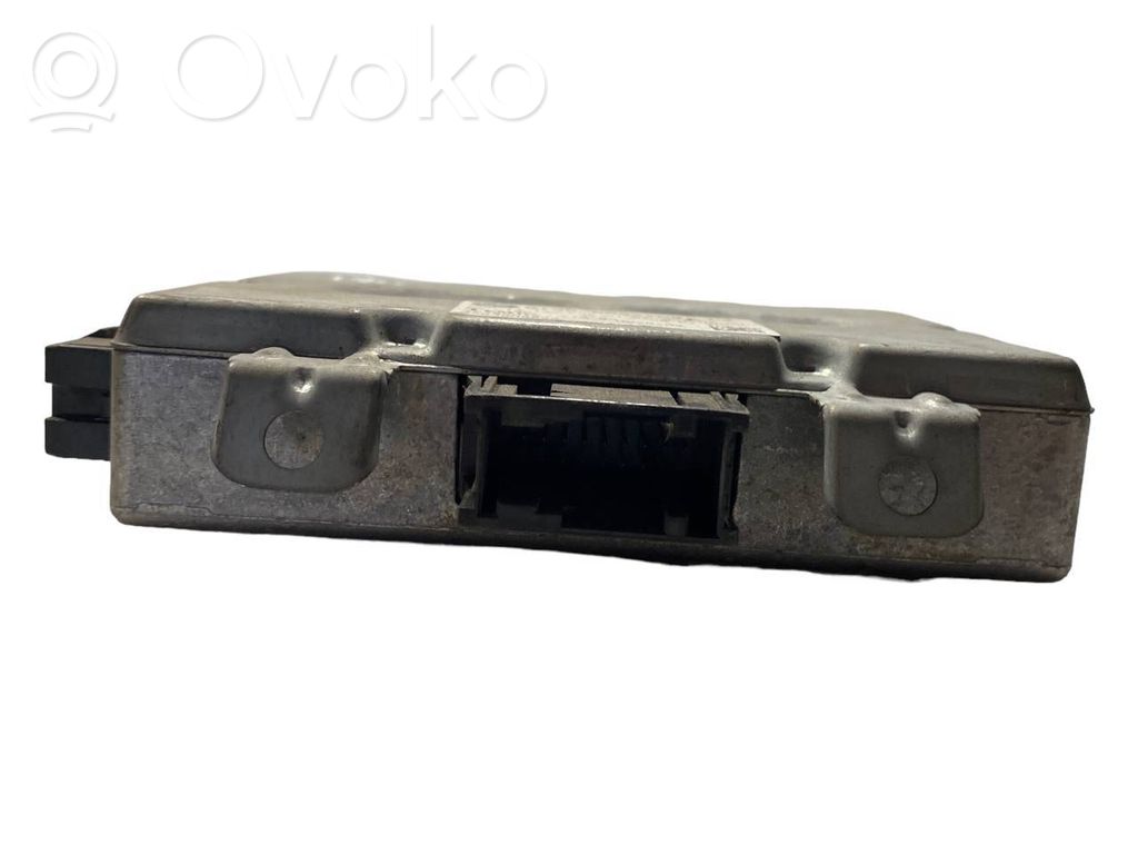 Durvju vadības bloks