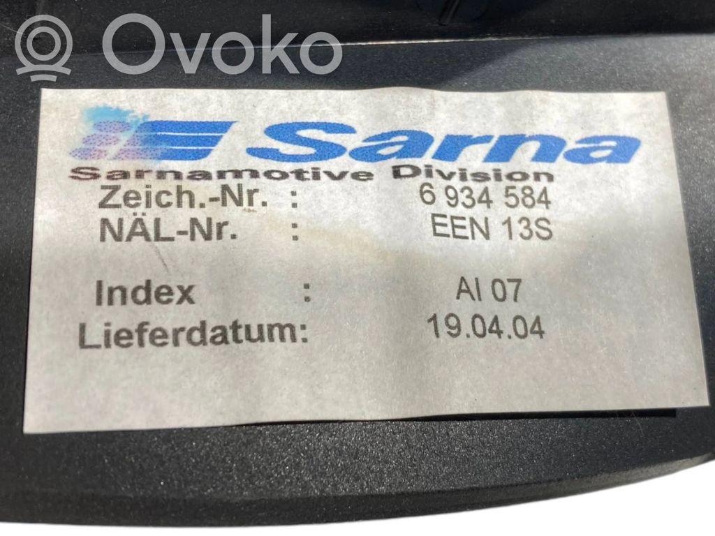 Head-up dekoratīvā apdare