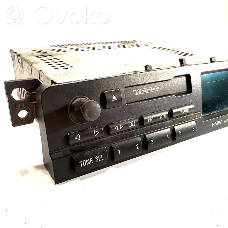 Radio / CD/DVD player / navigation