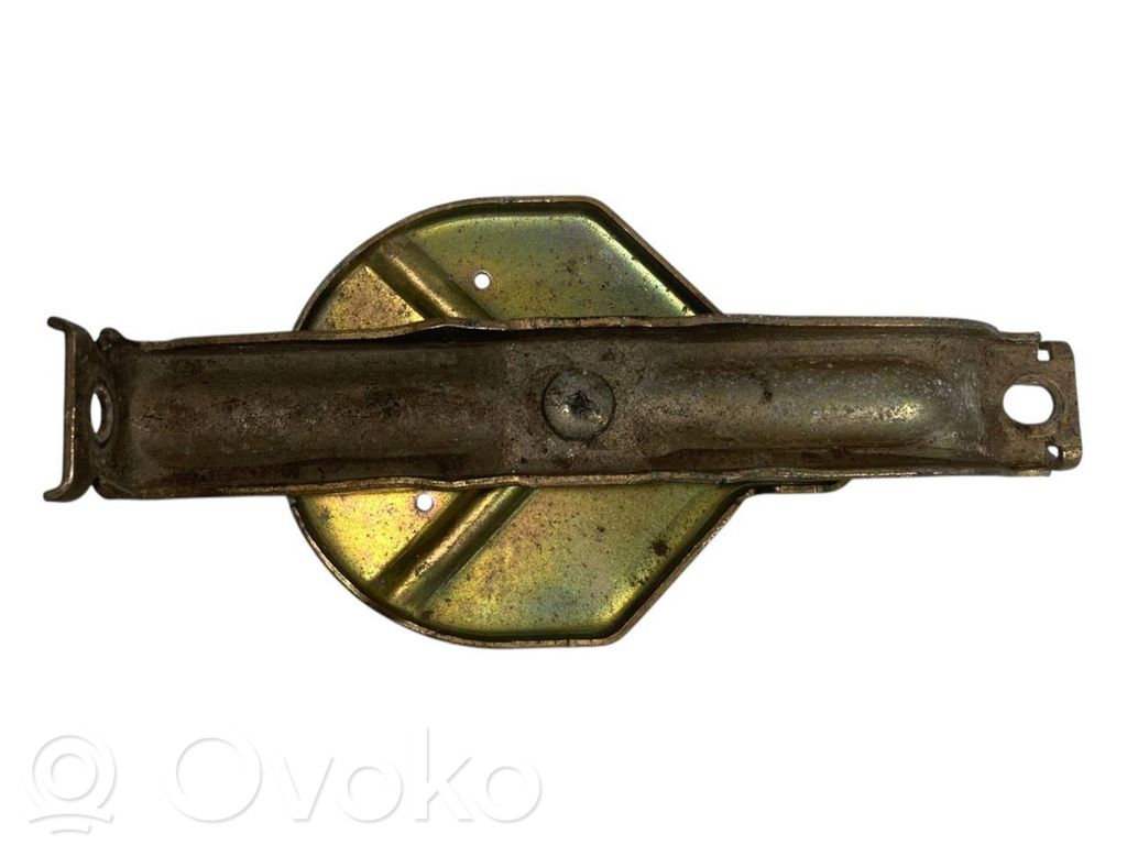 Akumulatora stiprinājums