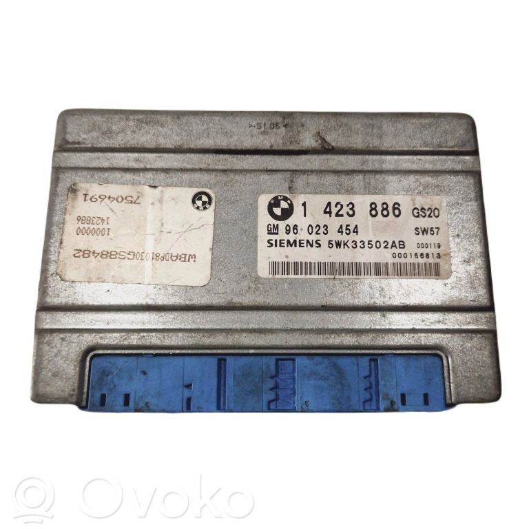 Pārnesumkārbas vadības bloks