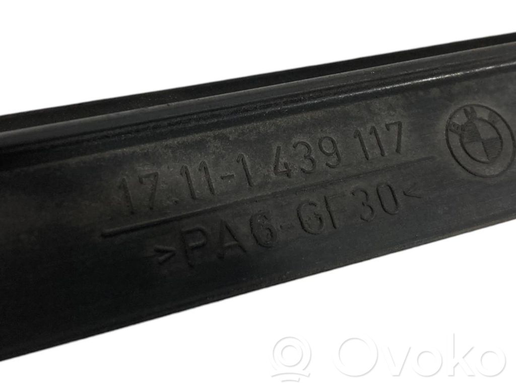 Radiatoru paneļa augšējā daļa (televizors)