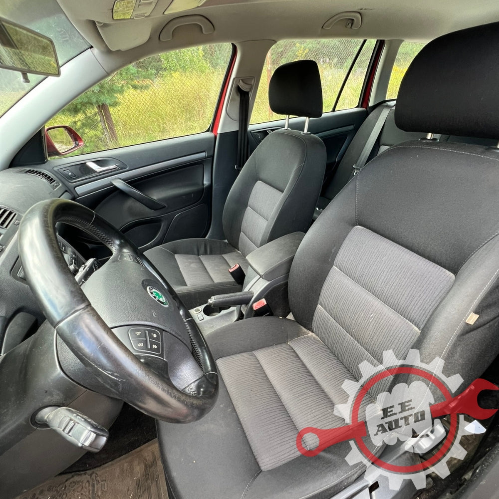 Škoda Octavia 2008 1.6 BSE (75 кВт) запасные