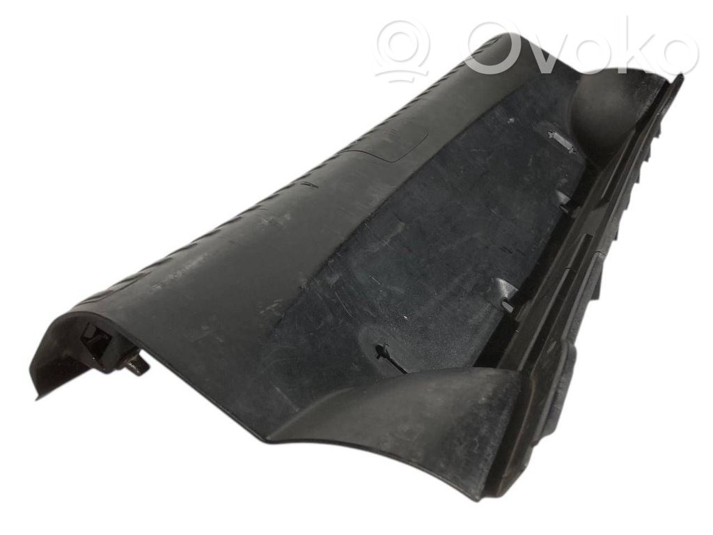 Trunk sill trim