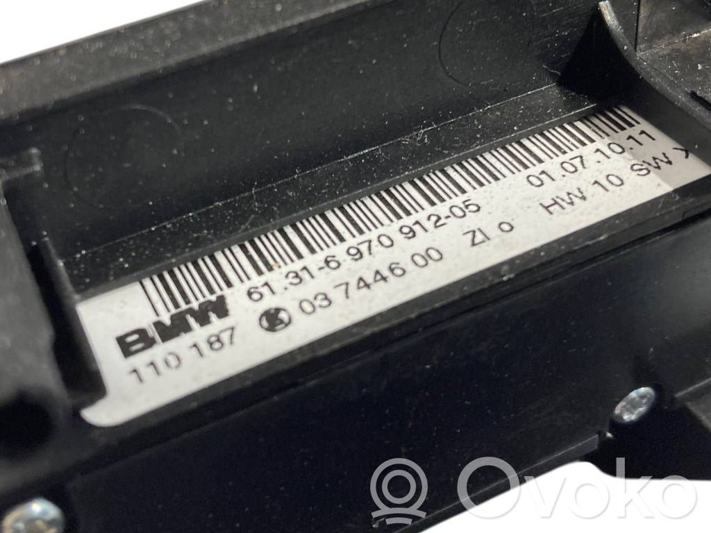 Pretslīdes (ASR) slēdzis