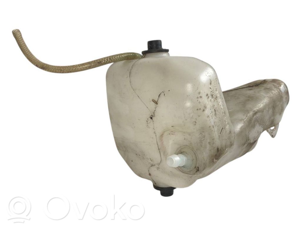 Window fluid tank