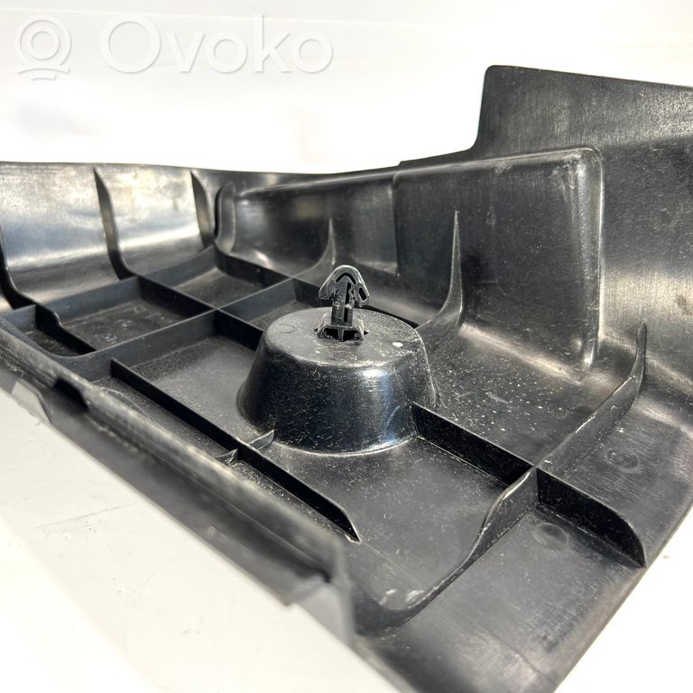 Aizmugurējā luktura detaļa