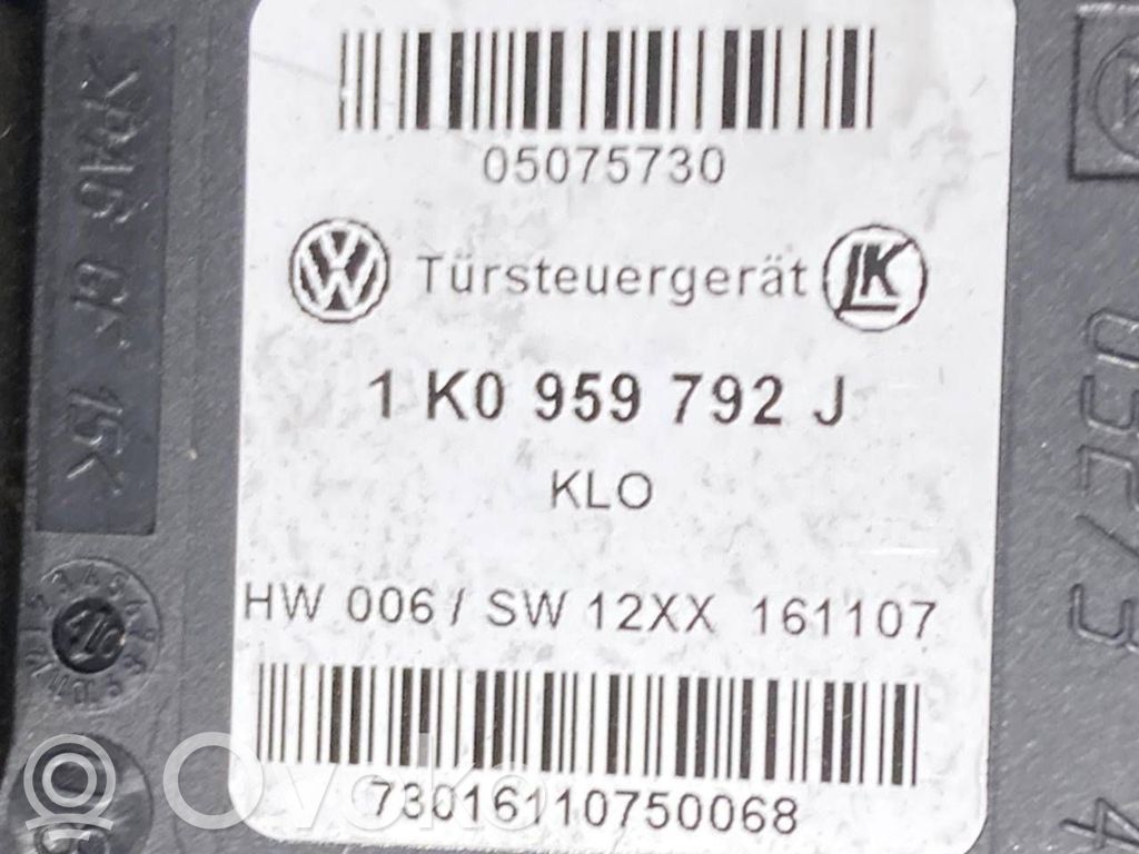 Priekšpusē elektriskā loga pacelšanas mehānisma komplekts