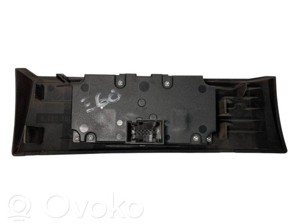 Headlight switch