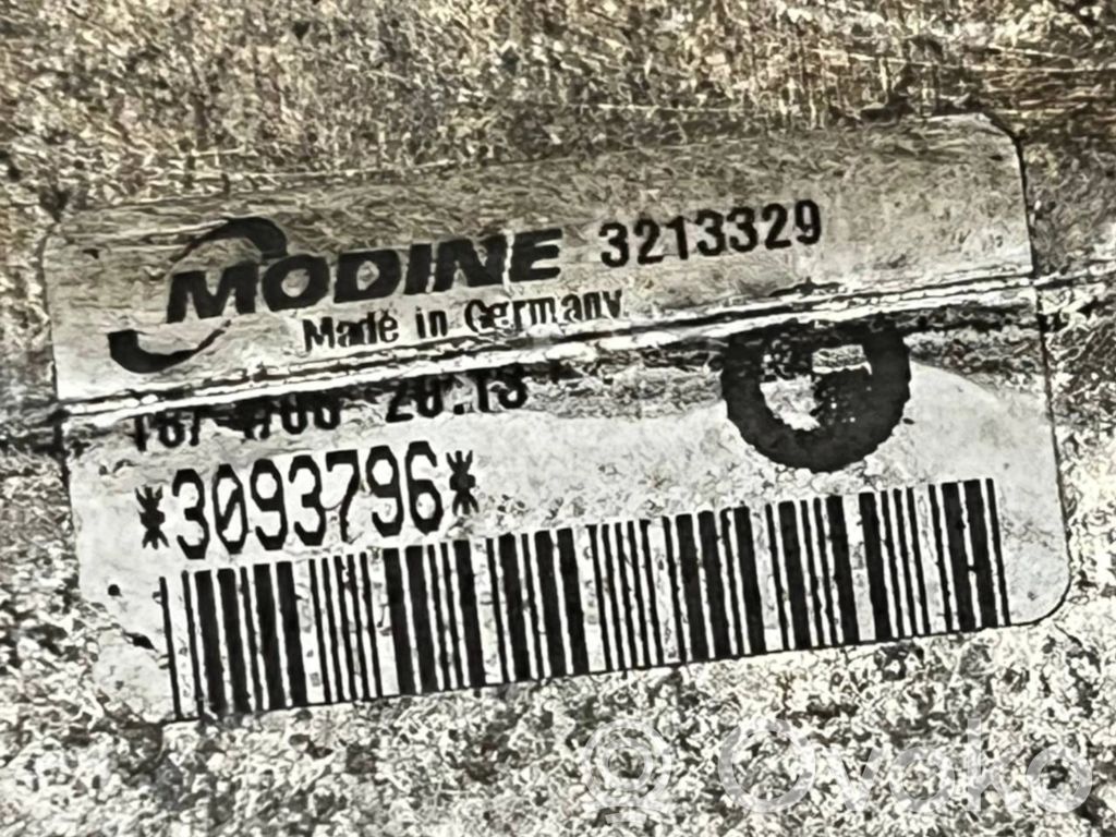 Starpdzesētāja radiators