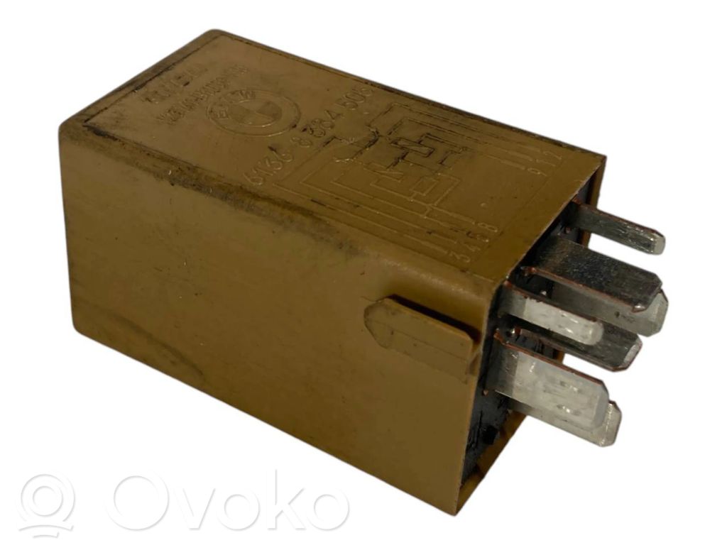 Window wiper relay