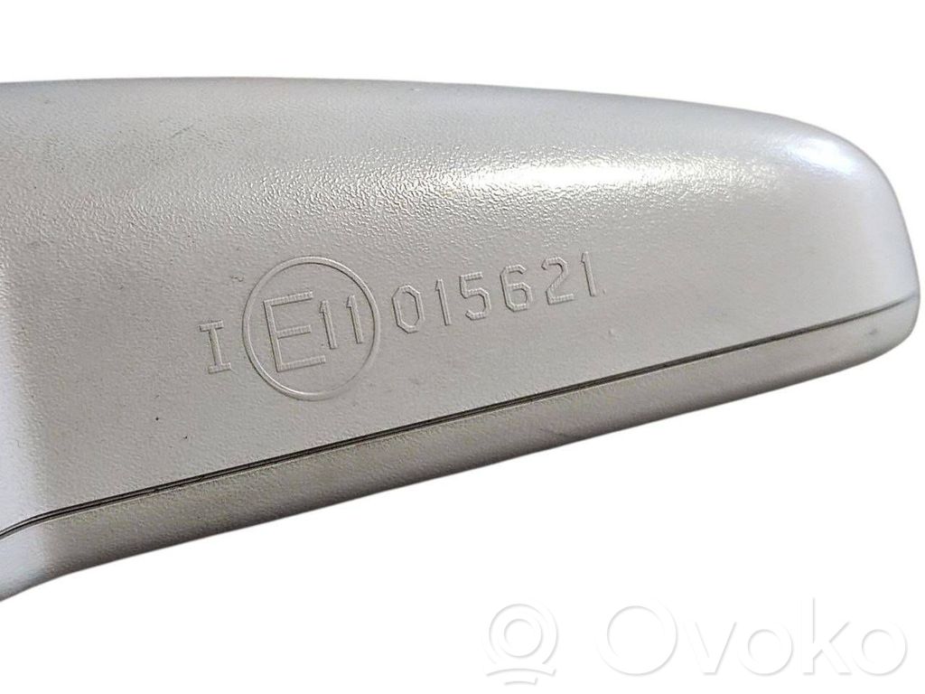 Atpakaļskata spogulis (salonā)