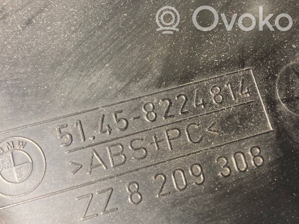 Cita veida salona detaļa