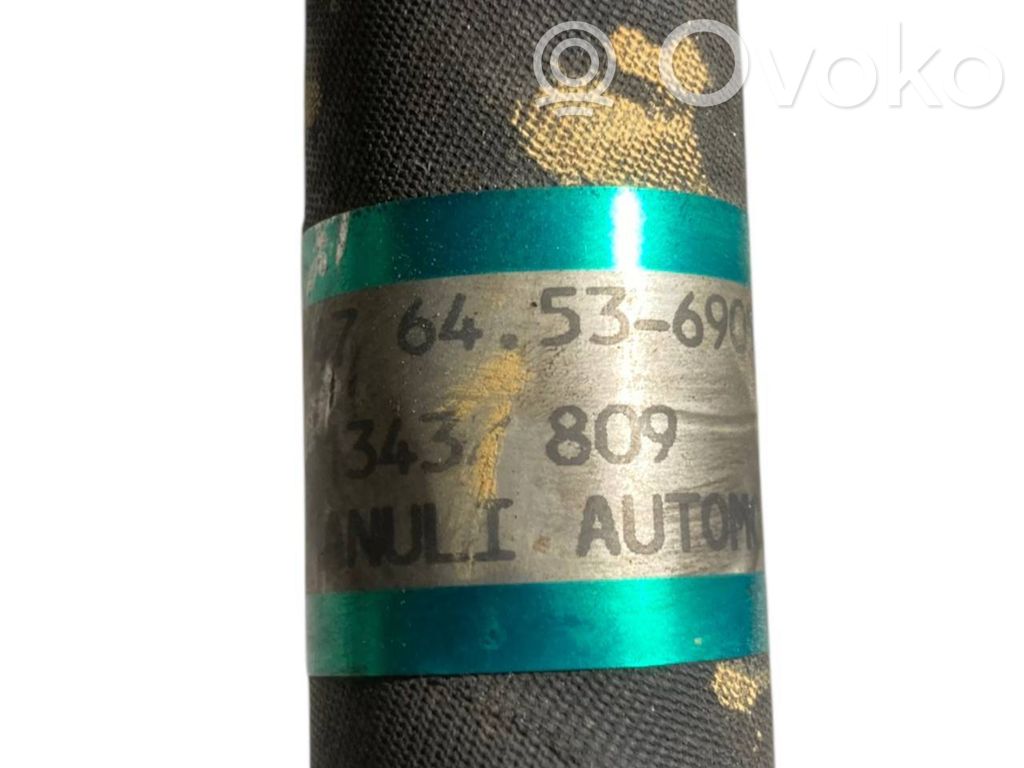 Air conditioner pipe(s) / hose(s)